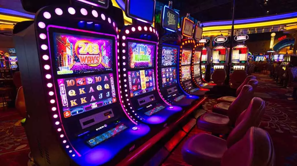 How Do Slot Machines Work?